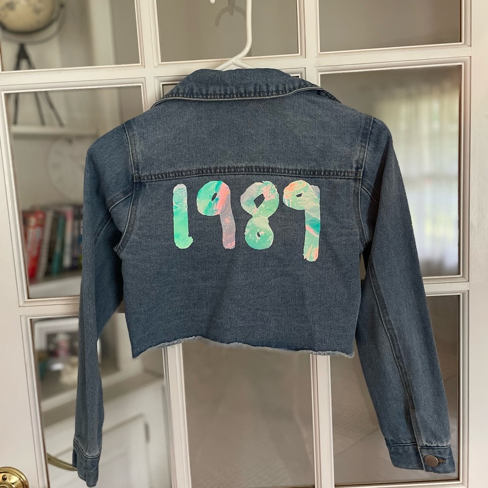 BUNDLE Custom 1989 Taylor Swift Girls 10 Denim Jacket and Taylor T-shirt size M